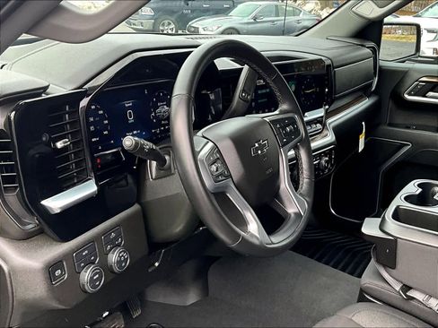 Used 2026 Chevrolet Silverado 1500 RST image 8