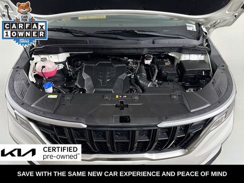 Used 2024 Kia Carnival LX FWD image 35