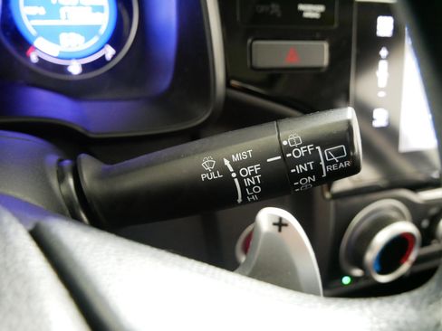 Used 2016 Honda Fit EX image 32