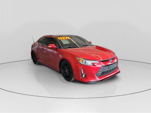 Used 2016 Scion tC 10 Series image 3