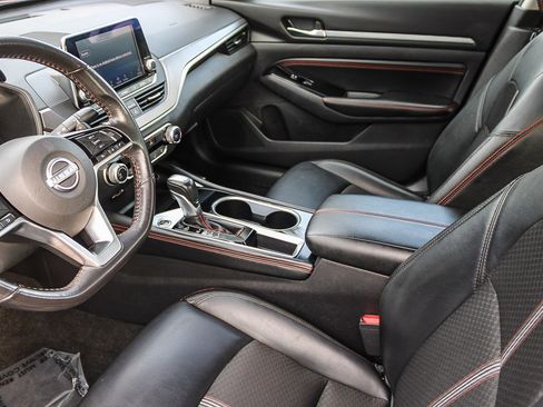 Used 2023 Nissan Altima 2.5 SR image 18