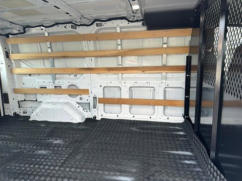 Used 2024 Ford Transit 250 Low Roof w/ Exterior Upgrade Package image 18