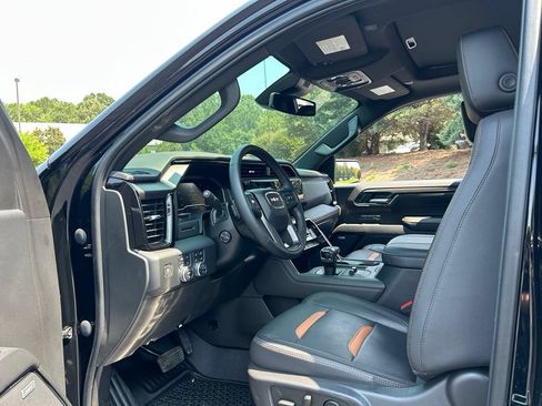Used 2023 GMC Sierra 1500 AT4 w/ AT4 Premium Package AWD/4WD image 45