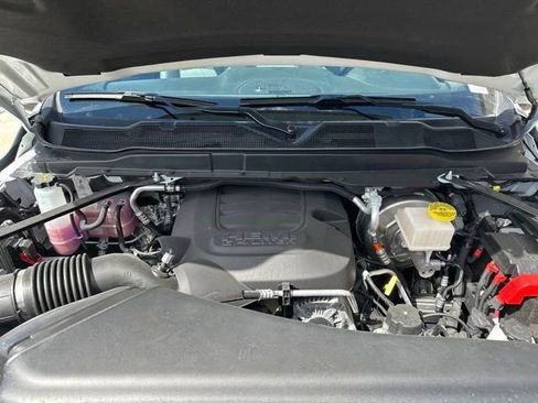New 2024 RAM 2500 Tradesman w/ Chrome Appearance Group image 37