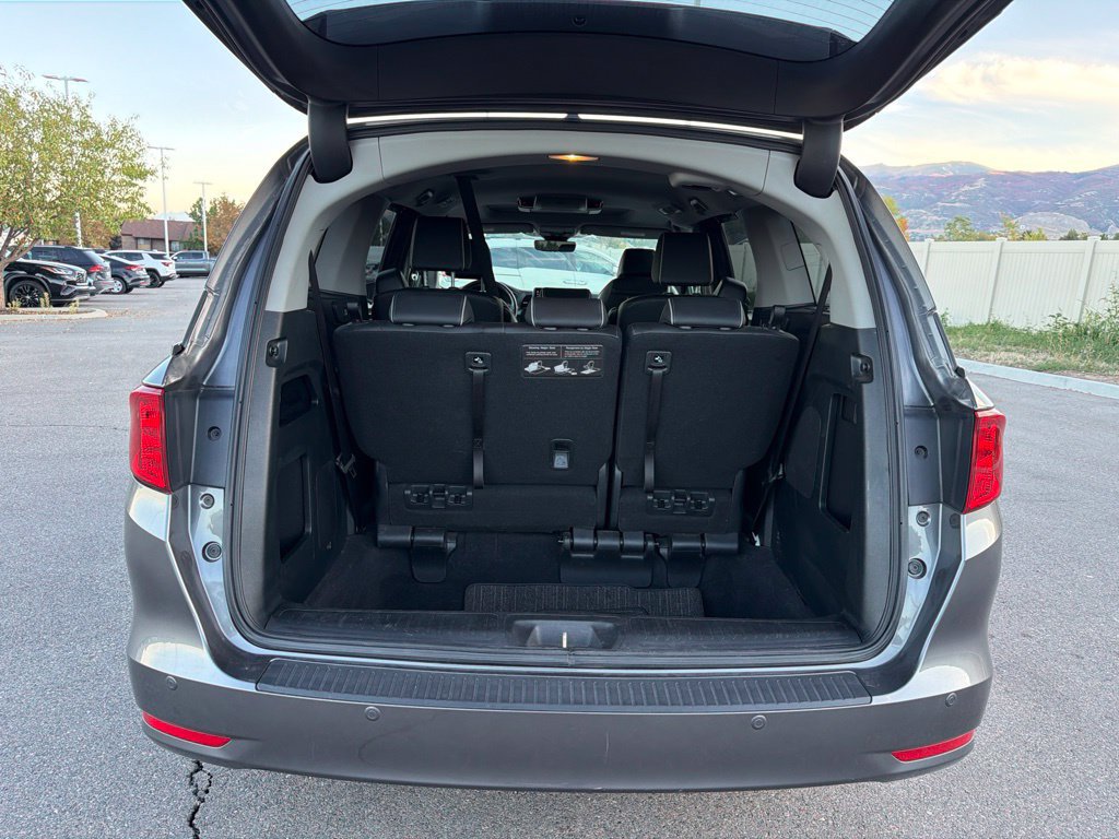 Used 2024 Honda Odyssey Elite image 13