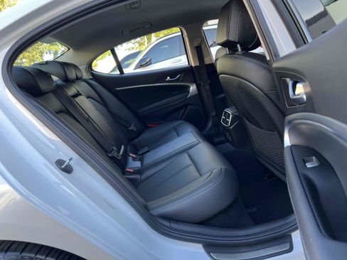 Used 2026 Genesis G70 2.5T RWD image 41