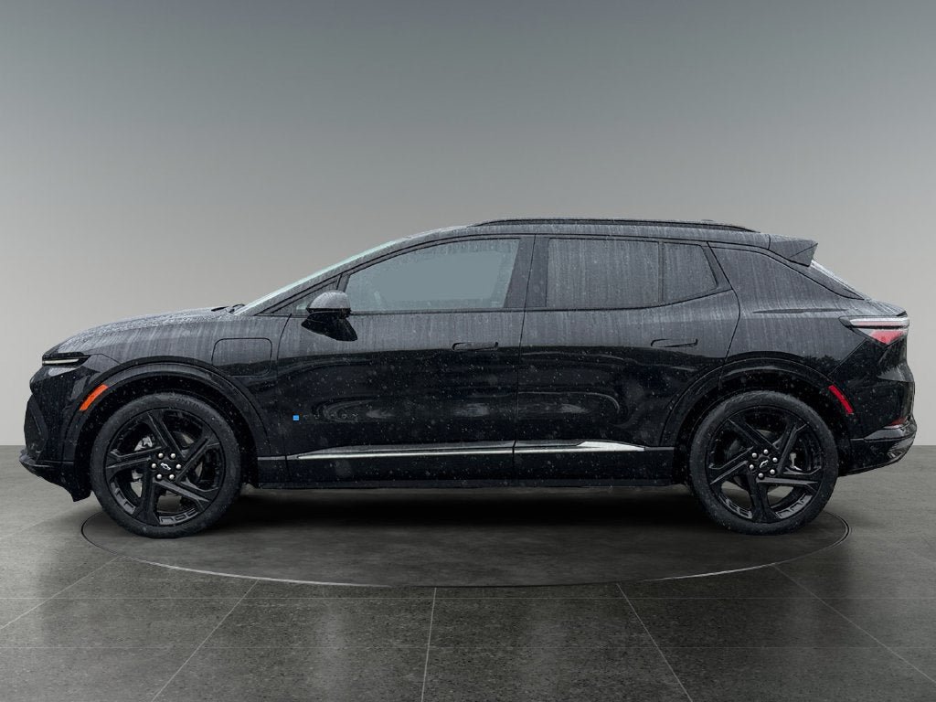 Used 2024 Chevrolet Equinox EV RS FWD image 6