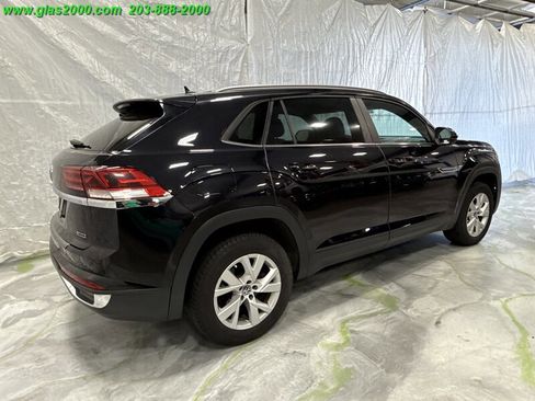 Used 2020 Volkswagen Atlas Cross Sport S image 8