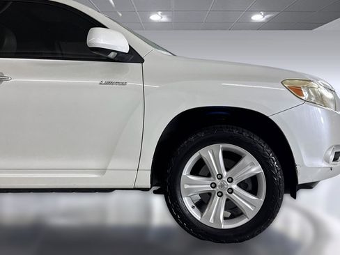 Used 2010 Toyota Highlander Limited AWD/4WD image 37