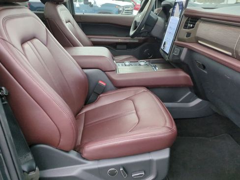 Certified 2023 Ford Expedition Limited image 25