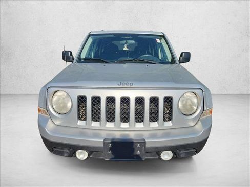 Used 2011 Jeep Patriot Sport w/ PWR Value Group FWD image 2