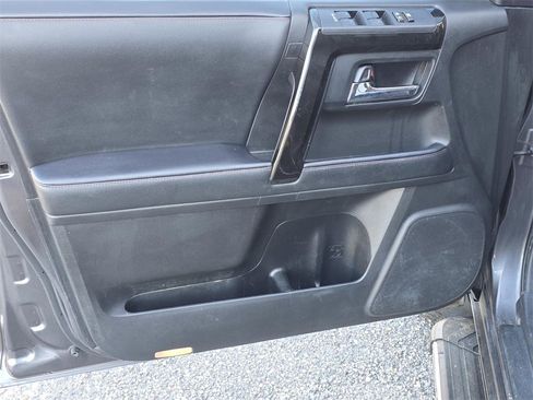 Used 2021 Toyota 4Runner TRD Off-Road Premium image 36