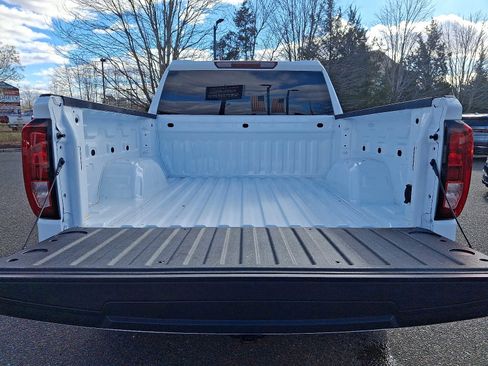 Certified 2024 GMC Sierra 1500 Elevation image 29