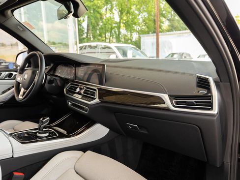 Used 2023 BMW X5 sDrive40i RWD image 24