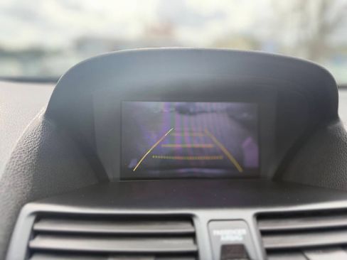 Used 2014 Acura TL w/ Technology Package image 16