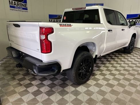 Used 2025 Chevrolet Silverado 1500 LT Trail Boss w/ Convenience Package II AWD/4WD image 13