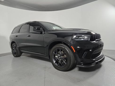 Used 2026 Dodge Durango GT w/ Blacktop Package AWD/4WD image 1