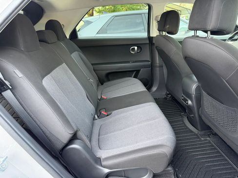 Used 2024 Hyundai Ioniq 5 SEL image 19