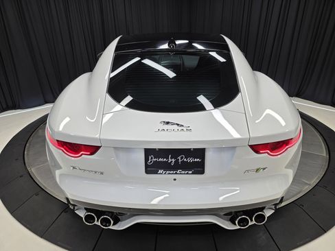Used 2016 Jaguar F-TYPE R image 49