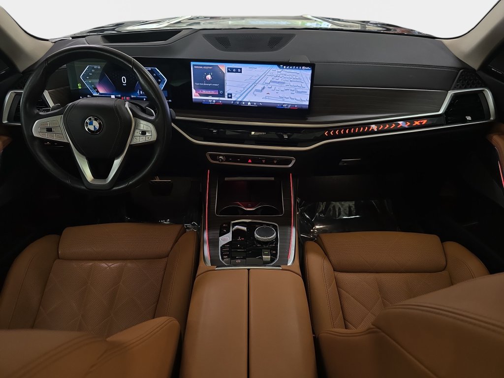 Used 2024 BMW X7 xDrive40i w/ Premium Package AWD/4WD image 12