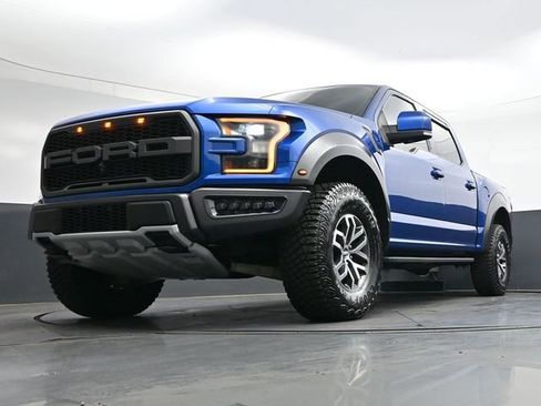 Used 2018 Ford F150 Raptor w/ Equipment Group 802A Luxury image 35
