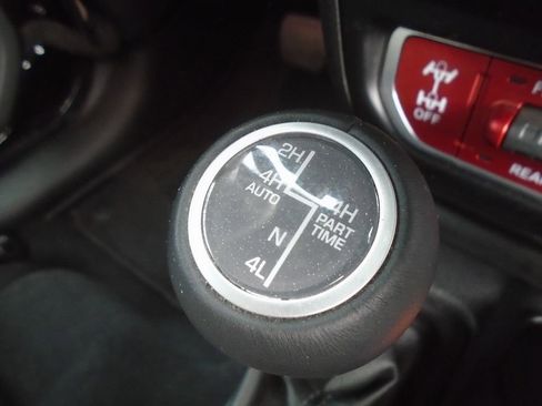 Certified 2024 Jeep Gladiator Rubicon image 21