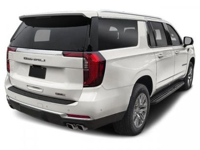 New 2026 GMC Yukon XL Denali w/ Denali Reserve Package