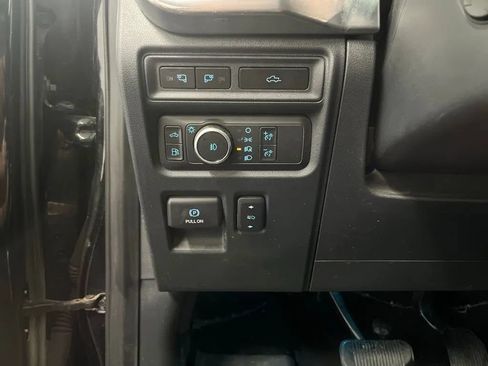 Used 2022 Ford F150 Lariat w/ Equipment Group 502A High AWD/4WD image 29