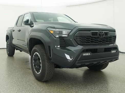 New 2026 Toyota Tacoma TRD Off-Road AWD/4WD image 13