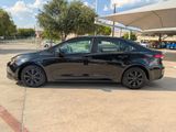 Used 2022 Toyota Corolla LE image 4