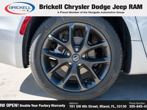 New 2026 Chrysler Pacifica Select w/ S Appearance Package image 34