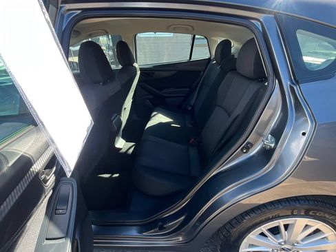 Used 2018 Subaru Impreza 2.0i Premium AWD/4WD image 19
