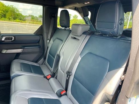 Used 2021 Ford Bronco Outer Banks AWD/4WD image 19