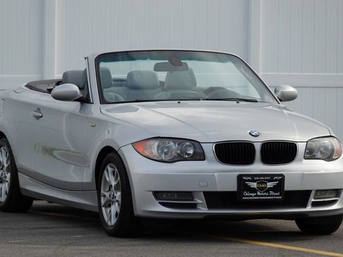 Used 2009 BMW 128i Convertible RWD image 28