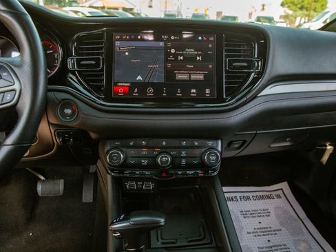 Used 2022 Dodge Durango R/T w/ Tow 'N Go Package AWD/4WD image 15