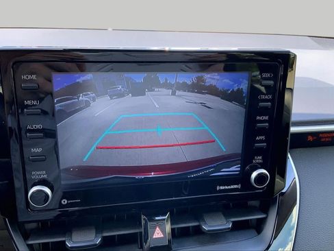 Used 2022 Toyota Corolla LE FWD image 28