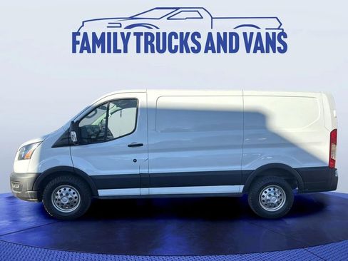 Used 2020 Ford Transit 250 2500 image 2