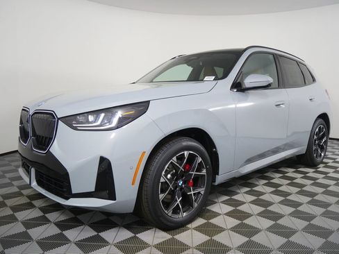 Used 2026 BMW X3 xDrive30i w/ Premium Package AWD/4WD image 7