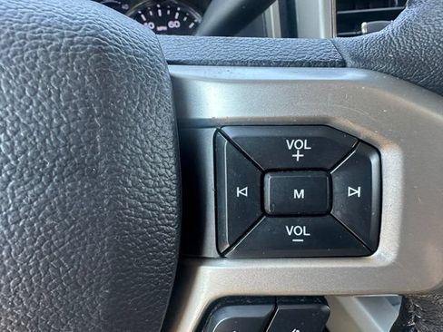 Used 2020 Ford F250 Lariat w/ Lariat Ultimate Package AWD/4WD image 16