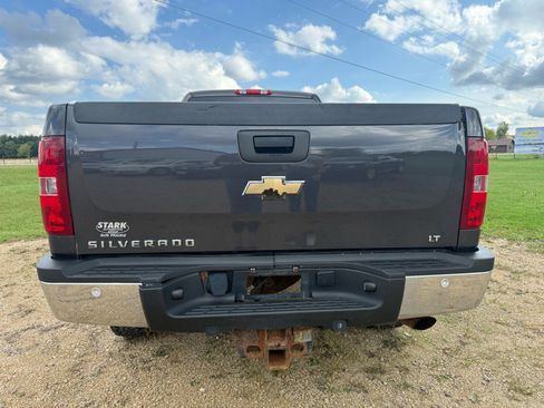 Used 2011 Chevrolet Silverado 3500 LT w/ Interior Plus Package image 4