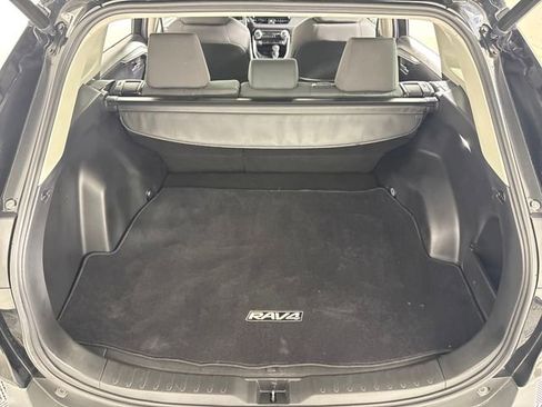 Used 2023 Toyota RAV4 XLE w/ Convenience Package AWD/4WD image 19