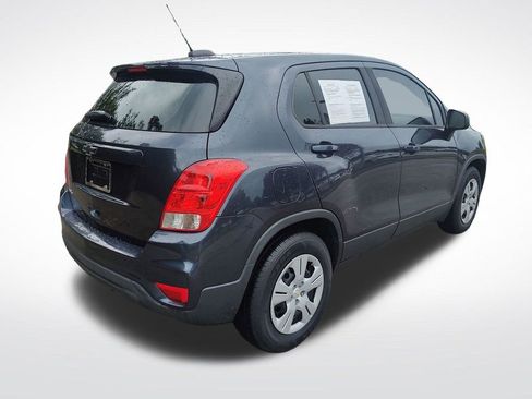 Used 2019 Chevrolet Trax LS FWD image 5