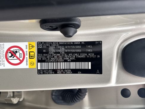 Used 2018 Lexus RX 350 FWD w/ Premium Package image 31
