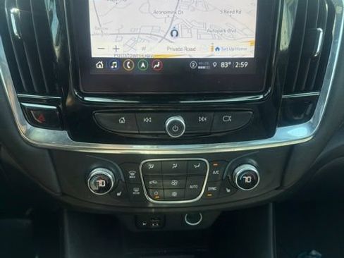 Used 2023 Chevrolet Traverse RS w/ LPO, Floor Liner Package AWD/4WD image 5