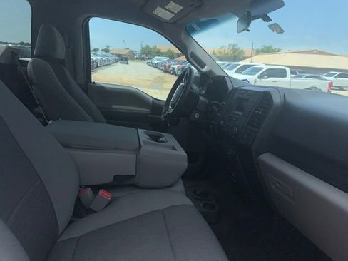 Used 2017 Ford F150 XL w/ Equipment Group 101A Mid RWD image 24