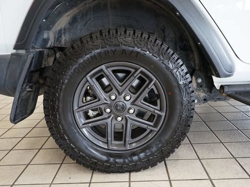 Used 2024 Jeep Wrangler Unlimited Sport AWD/4WD image 56