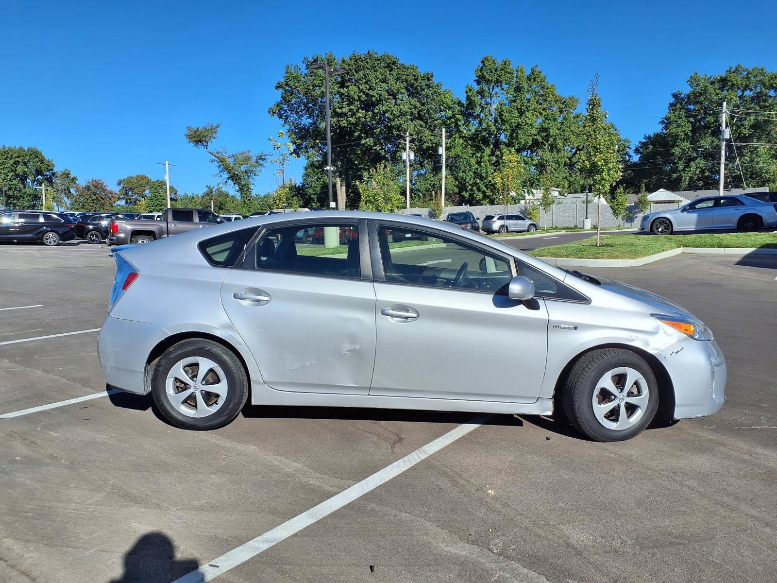 Used 2015 Toyota Prius Four FWD image 2
