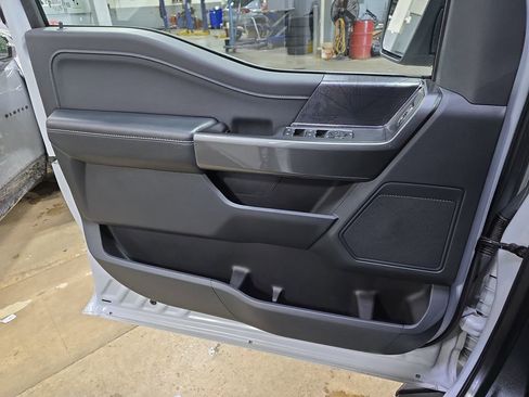 Used 2022 Ford F150 XLT w/ Equipment Group 302A High image 27