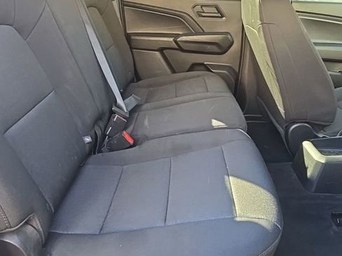 Used 2024 Chevrolet Colorado W/T image 4