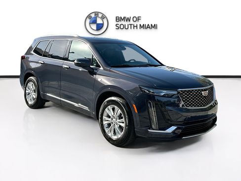 Used 2025 Cadillac XT6 Luxury image 1